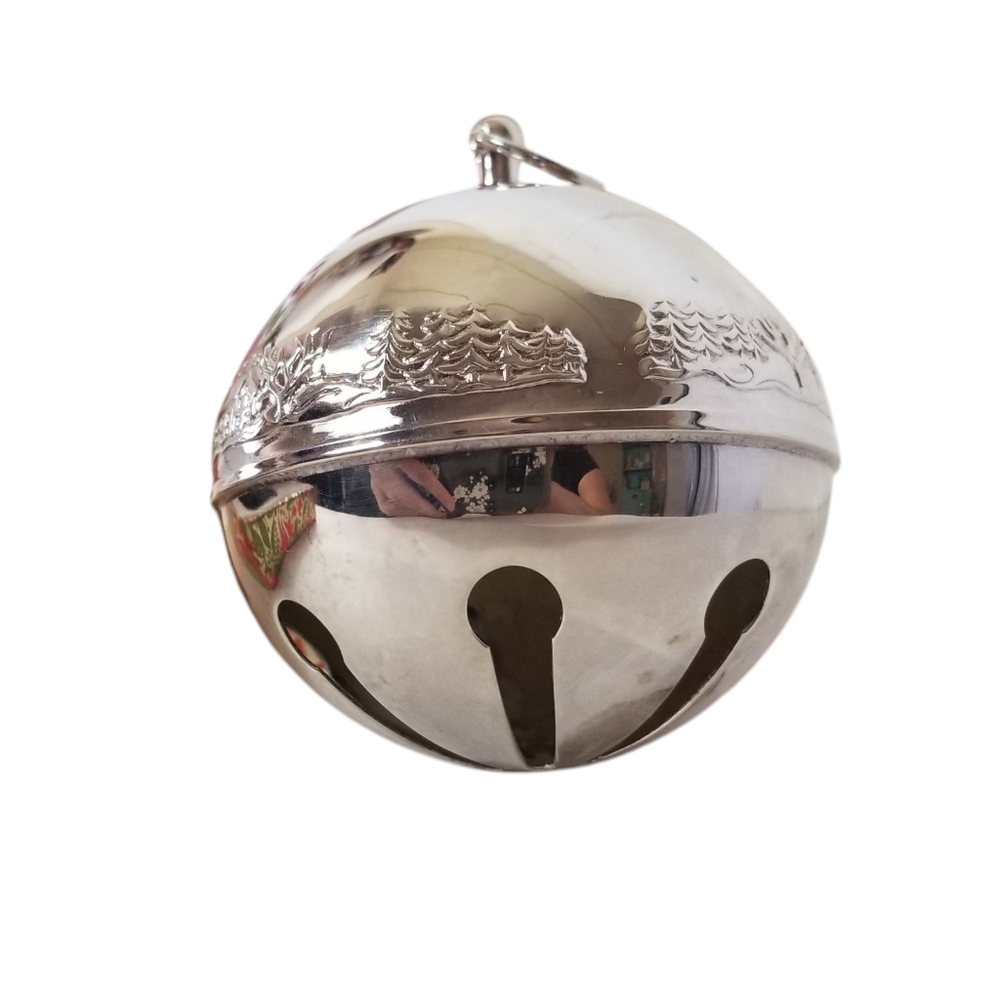 WALLACE Silversmiths 1979 Silver Plated Sleigh Bell Christmas Ornament With Box - Picture 4 of 7